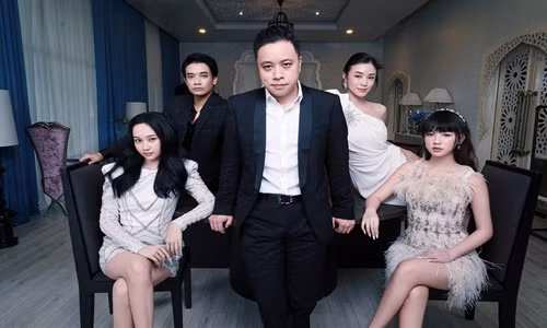 Tran chien phim Viet dip 30/4: Victor Vu doi dau Ngo Thanh Van, ai thang?-Hinh-4