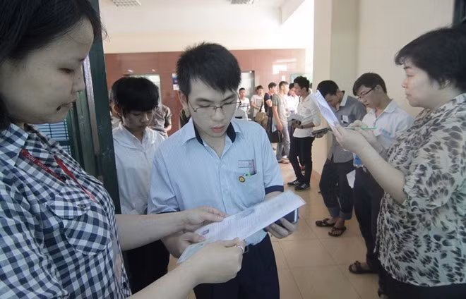 Đề thi THPT quốc gia 2015 được bảo mật thế nào? De thi THPT quoc gia 2015 duoc bao mat the nao?