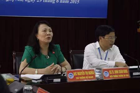 Thi THPT quốc gia: Lo ngại về đính chính môn thi Thi THPT quoc gia: Lo ngai ve dinh chinh mon thi