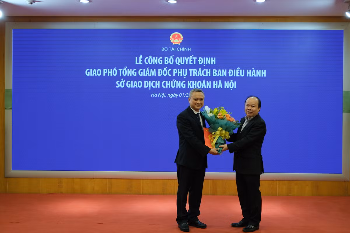 Chan dung thanh vien Ban dieu hanh moi cua HNX