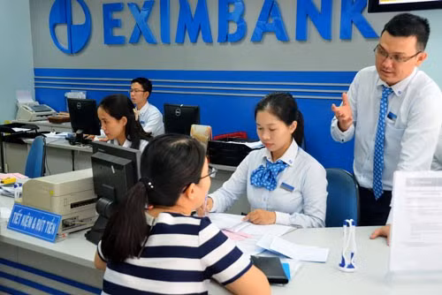 Eximbank bien dong nhan su cap cao bat thuong truoc them Dai hoi dong co dong