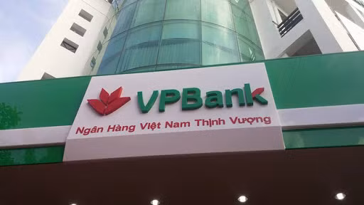 VPB tang ngay 3% sau khi VPBank lay y kien co dong tra co tuc