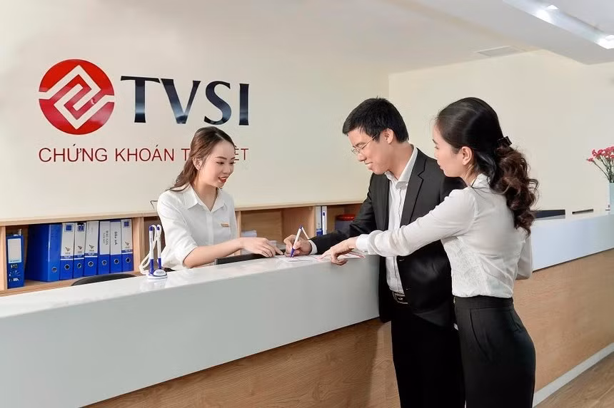 Chung Khoan Tan Viet hop bat thuong bau chu tich moi