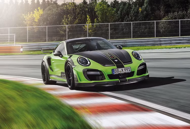 Thậm chí với những khách hàng muốn chiếc 911 Turbo của mình mạnh hơn nữa, Techart cũng có thể "chiều lòng" vào đầu năm 2017, khi hãng tung ra gói độ công suất lên tới 720 mã lực.