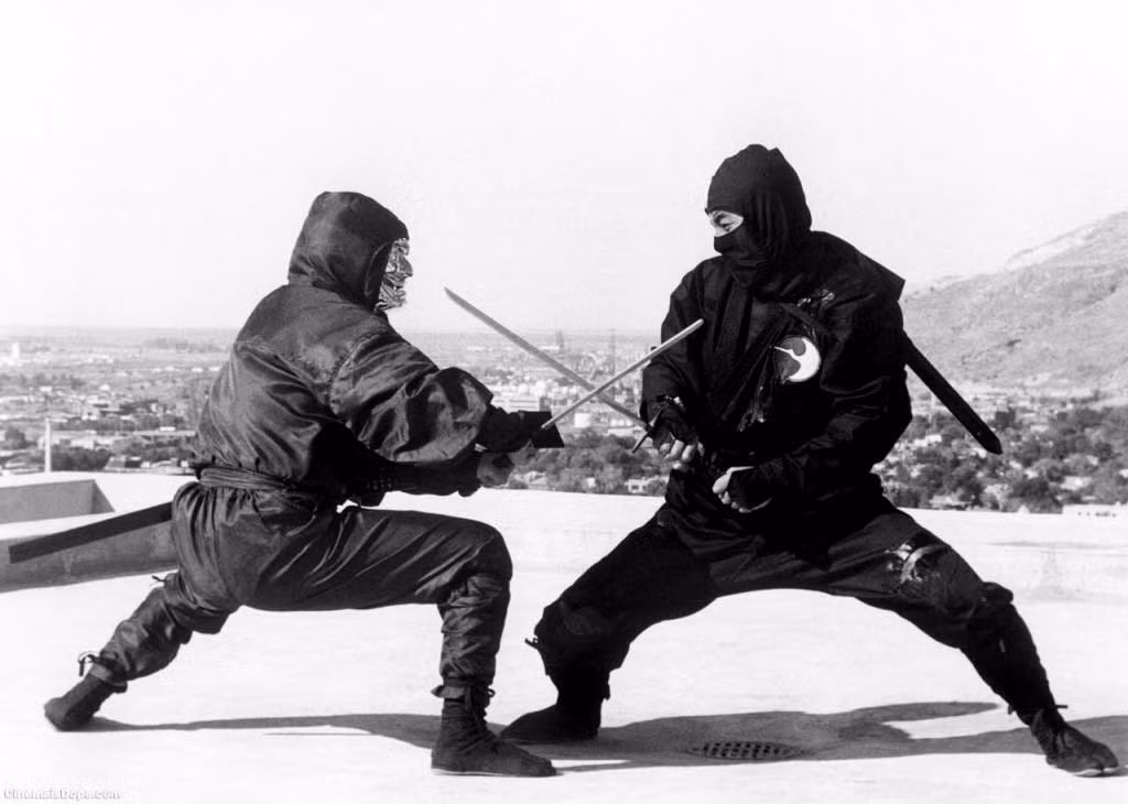 Các Ninja có lòng tự trọng rất cao. Họ thường chiến đấu một cách công bằng và không bao giờ giở chiêu trò bẩn ra để đấu với đối thủ, thậm chí điều này có thể làm họ mất mạng.
