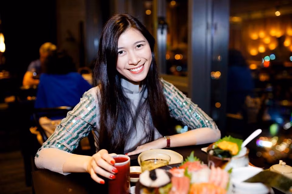 Cổ phiếu mà Ngọc Mỹ nắm giữ là ALP đã hủy niêm yết trên sàn chứng khoán, nên những biến động về tài sản của cô cũng không còn được cập nhật. Ảnh: mecon.vn.