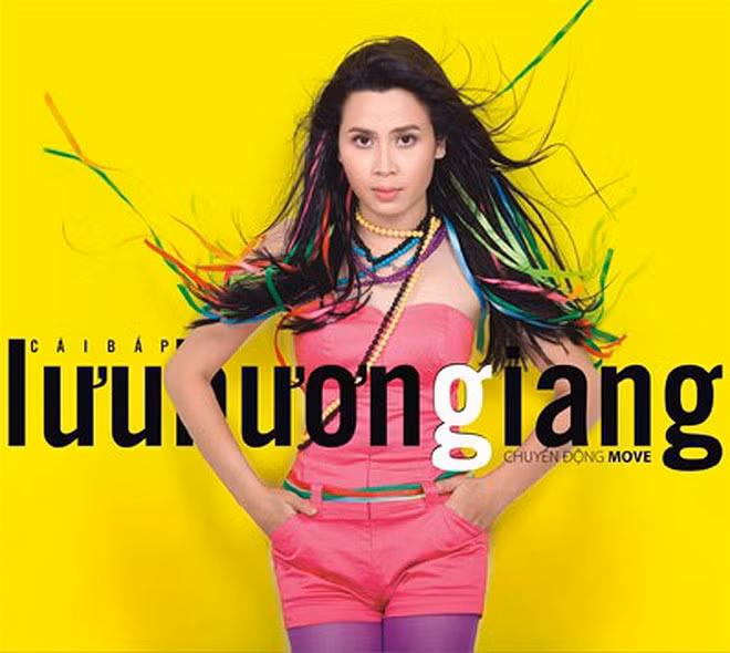 Sau khi kết hôn, nếu như Lưu Hương Giang ở phía sau chăm sóc cho gia đình thì ông xã cũng âm thầm hỗ trợ cô thành công trên con đường âm nhạc. Đằng sau những bản hit hay album làm nên tên tuổi của Lưu Hương Giang đều có bóng dáng của Hồ Hoài Anh với vai trò nhạc sĩ và nhà sản xuất.