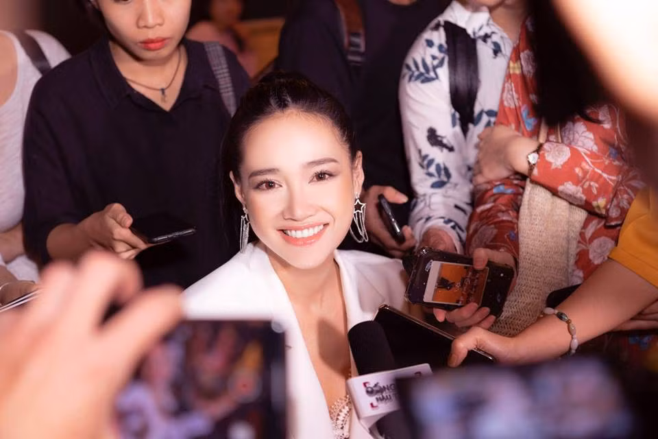 Tuy nhiên, nữ diễn viên cũng chia sẻ mình không cố tình giấu chuyện con cái.