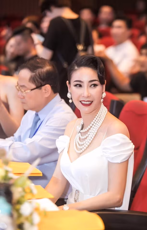 Hà Kiều Anh còn giữ vai trò Phó trưởng Ban giám khảo trong cuộc thi Hoa hậu Thế giới Việt Nam 2019, nhằm tìm kiếm gương mặt đại diện cho Việt Nam tham dự Hoa hậu Thế giới 2019.