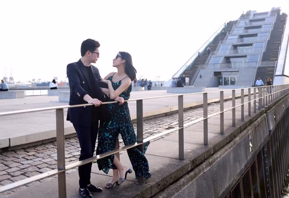 Dù kín tiếng nhưng theo dõi trang cá nhân có thể thấy Mai Hồ có một tổ ấm hạnh phúc bên chồng kém 4 tuổi cùng con gái chung và con trai riêng của người đẹp. Ảnh: FBNV.