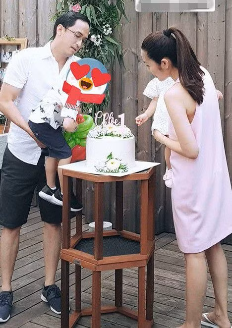Tăng Thanh Hà và ông xã Louis Nguyễn hạnh phúc tổ chức tiệc sinh nhật ấm cúng cho 2 con.