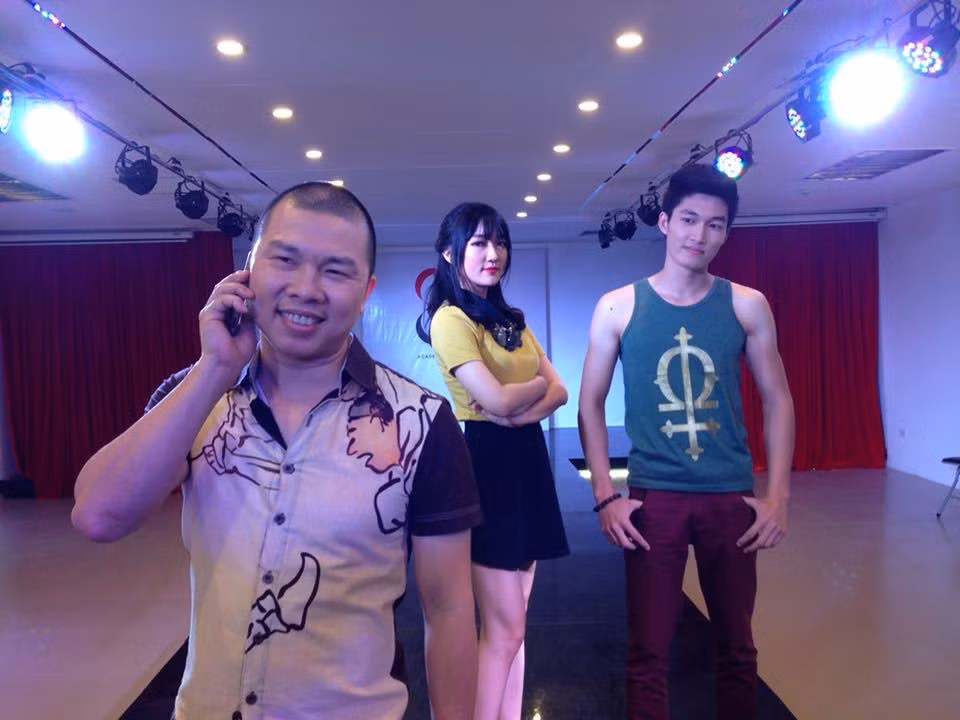 Từng rất thích đóng vai phản diện nhưng vài năm trở lại đây, nam diễn viên 7X lại bớt đóng những vai ác để chuyển sang hình ảnh hài hước, tếu táo.