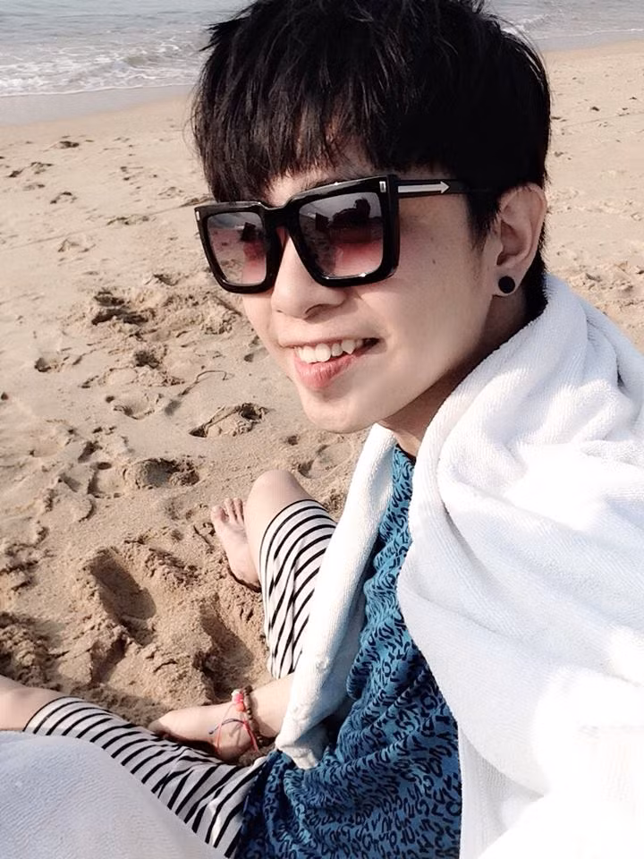 Thu Thủy còn rất hạnh phúc và tự hào trước tình cảm mà ông xã dành cho con riêng của cô.