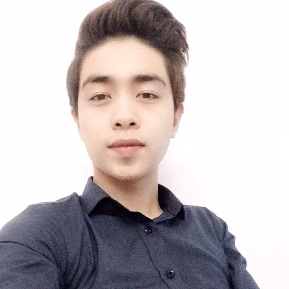 Chồng "phi công trẻ" của Thu Thủy từng sở hữu vẻ ngoài thư sinh.