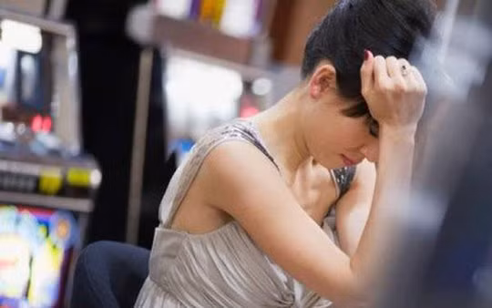 Nghe vợ cũ bạn trai tâm sự, tôi không muốn cưới anh nữa Nghe vo cu ban trai tam su, toi khong muon cuoi anh nua