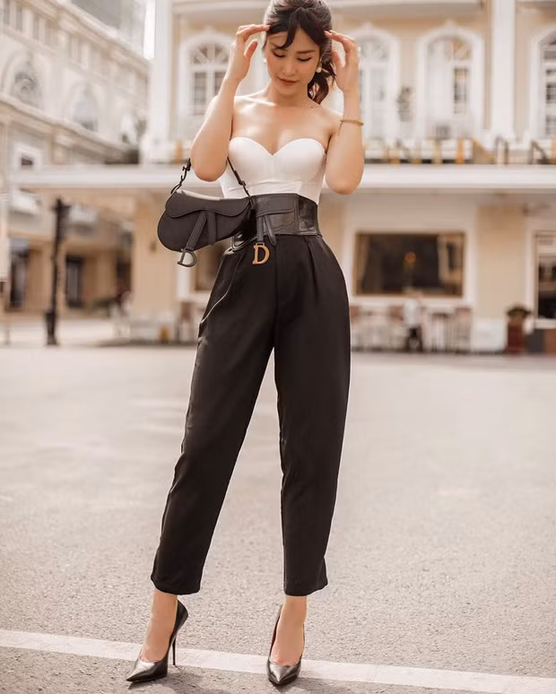 Túi Saddle Dior với thiết kế hình yên ngựa có giá trên dưới 100 triệu đồng. Ảnh: Tri thức trẻ