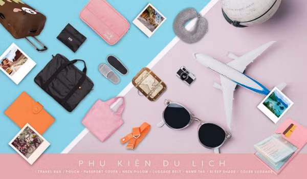 Một số phụ kiện du lịch như túi đựng hộ chiếu thiết kế cầu kỳ, thắt lưng kèm luôn ví tiền, bản đồ, từ điển...đều không thật sự cần thiết. Có điện thoại thông minh, bạn dễ dàng tìm kiếm được đường đi và phiên dịch ngôn ngữ. Ảnh: Vietnamnet