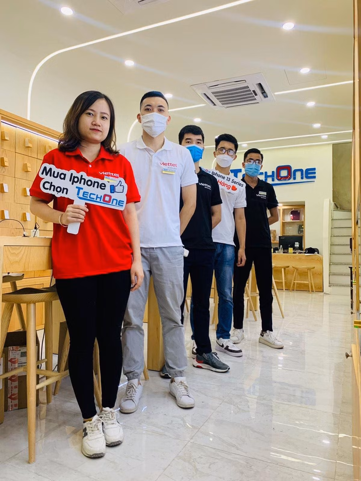 Một số hệ thống lựa chọn lựa chọn cách bán trực tiếp không cần đăng ký trước cho những khách đầu tiên. Ảnh: Techone