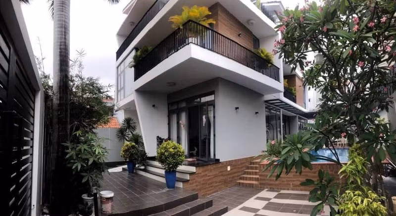 Sau đám cưới, vợ chồng Louis Nguyễn chuyển về một biệt thự triệu đô sang trọng ở quận 2, TP.HCM. Ảnh: Baophapluat