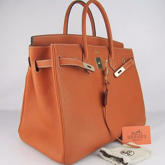 Một chiếc túi của Hermès khi đến tay khách hàng. Nguồn ảnh: BI