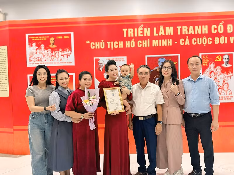 Luong Nguyet Anh gianh huy chuong vang Lien hoan Am nhac Toan quoc-Hinh-2