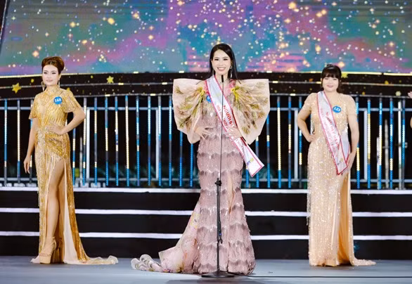 My nhan que Phu Tho dang quang Hoa hau Thuong hieu Viet Nam 2024-Hinh-3