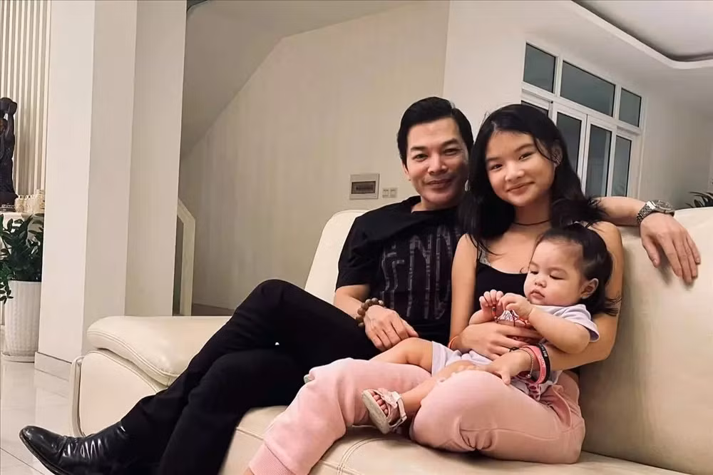 Con gái Trương Ngọc Ánh nhan sắc như hoa hậu ở tuổi 16 - Hình 3 Con gai Truong Ngoc Anh nhan sac nhu hoa hau o tuoi 16-Hinh-3