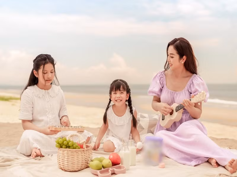 Giống bé Na, bé Nấm - con gái út của Jennifer Phạm cũng đóng quảng cáo từ khi còn nhỏ.