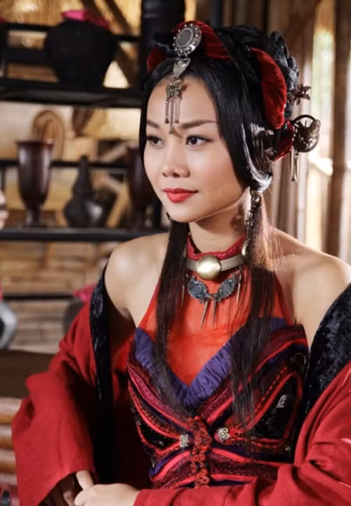 Nữ người mẫu đóng nhiều phim đình đám như: Tôi là ngôi sao, Gia tài bác sĩ, Những nụ hôn rực rỡ, Tuyết nhiệt đới, Những cô gái chân dài, Mẹ chồng, Mỹ nhân kế... Ảnh: Dân Việt.