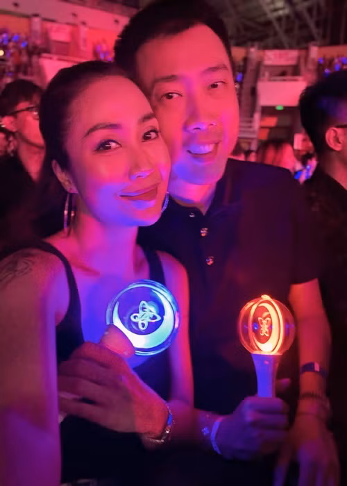 Nữ MC hứa hẹn sẽ chia sẻ video ghi lại hành trình "đu idol" đầy gian truân.