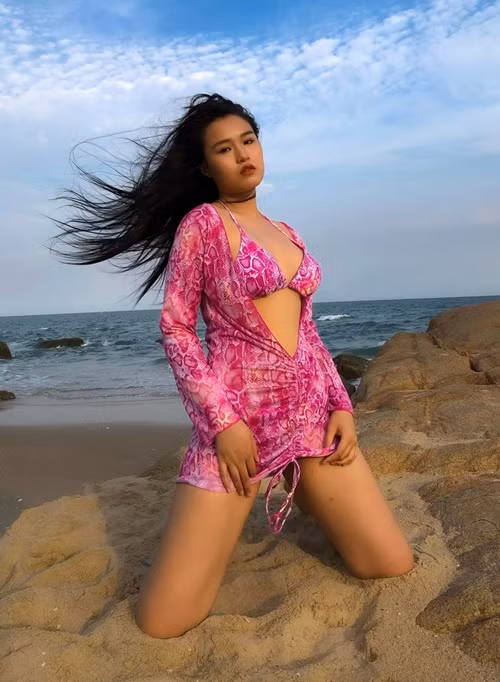 Con gái Hoàng Mập có gương mặt xinh không kém một hot girl.