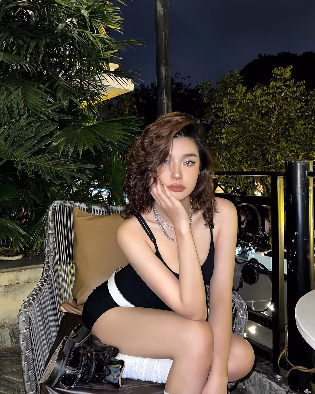 Gần đây, con gái của nam diễn viên là Võ Hoài Anh dần được chú ý khi lấn sân diễn xuất với những vai diễn đầu tay nhưng đầy ấn tượng.