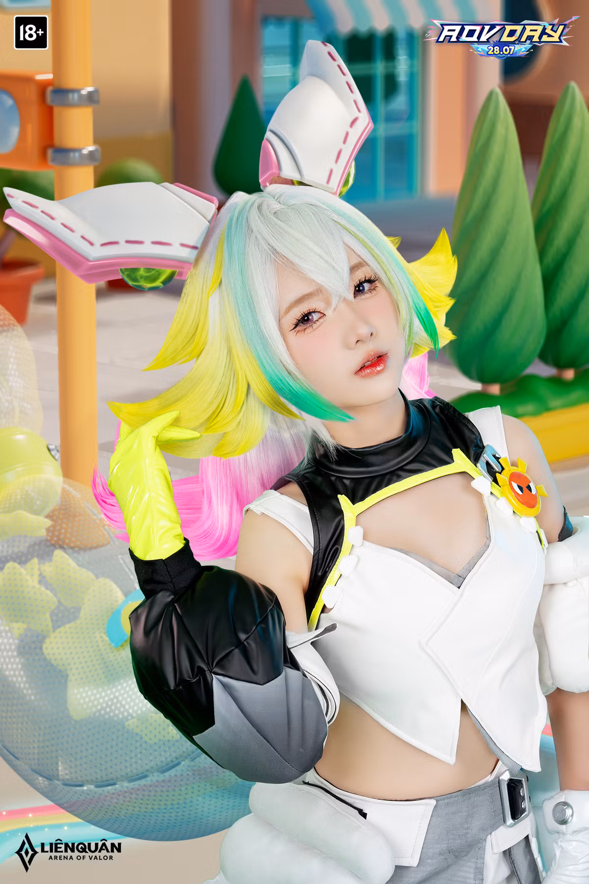 Skin Aya Công chúa Cầu vồng được Diệu Linh cosplay hoàn hảo với vẻ ngoài kẹo ngọt, đáng yêu.