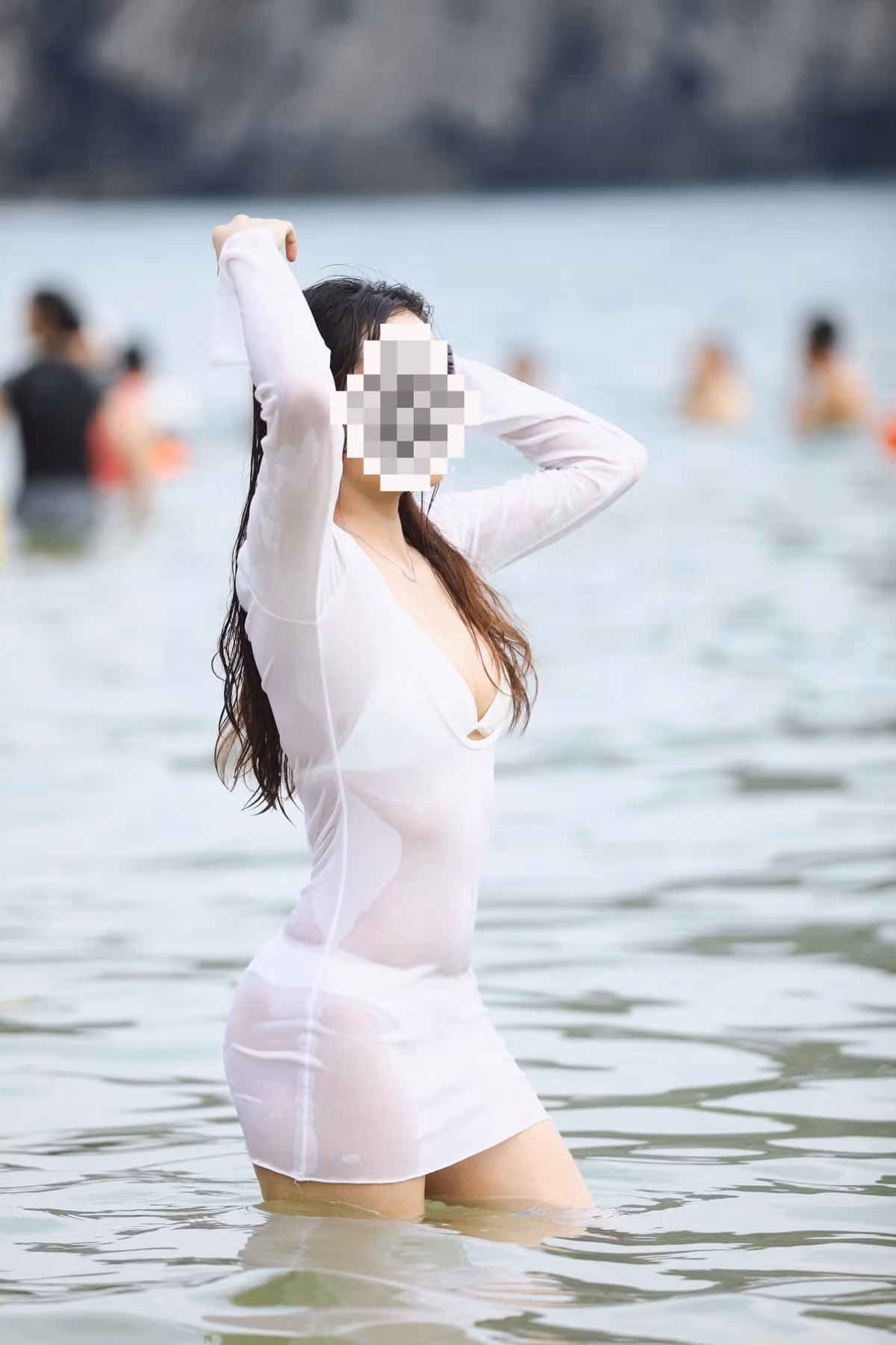 Cô gái cũng tham gia vào một hội nhóm gồm nhiều người có cùng đam mê.
