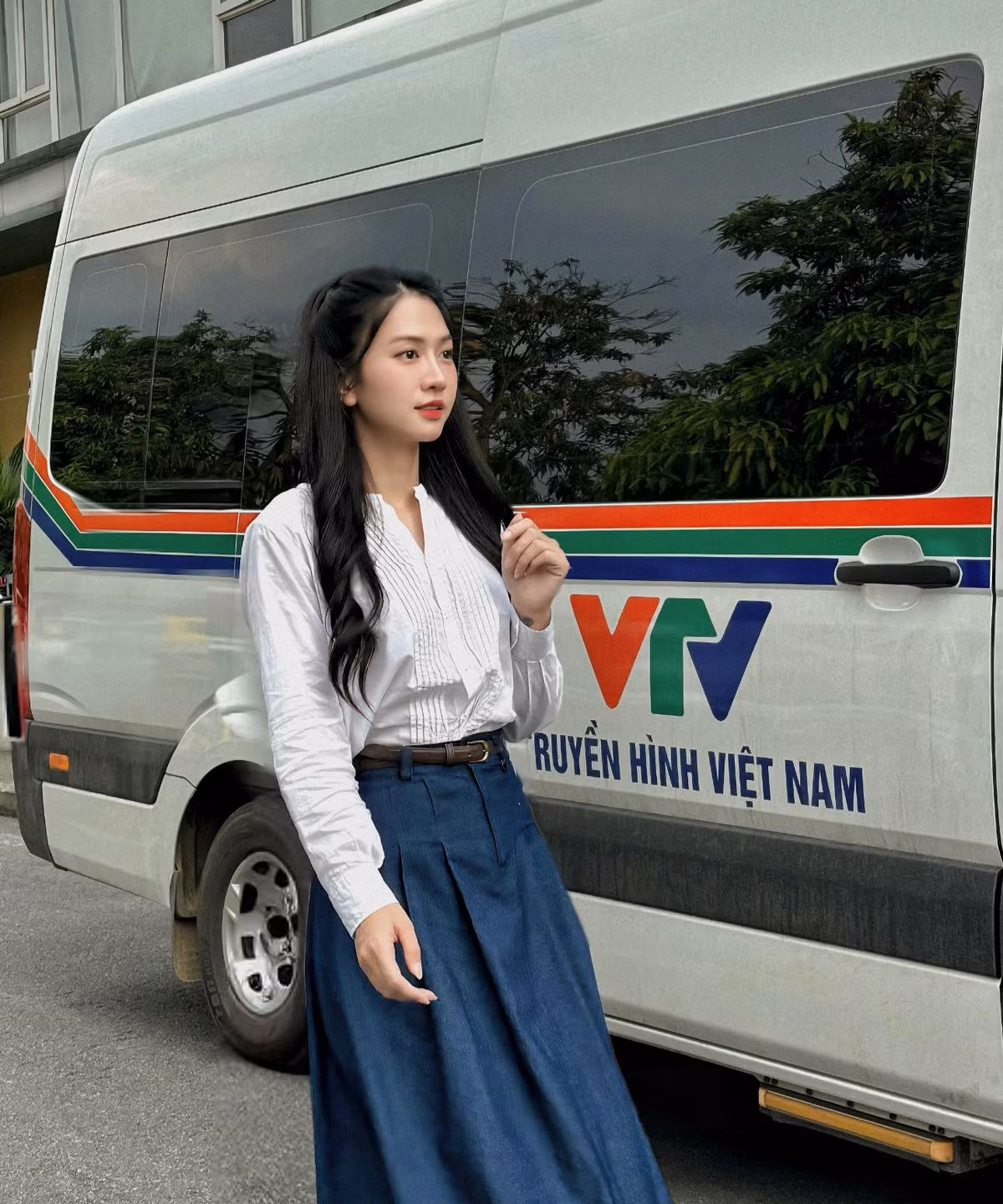 Dạo gần đây, Lê Bống xây dựng hình tượng năng động, tích cực, truyền cảm hứng cho các bạn trẻ.