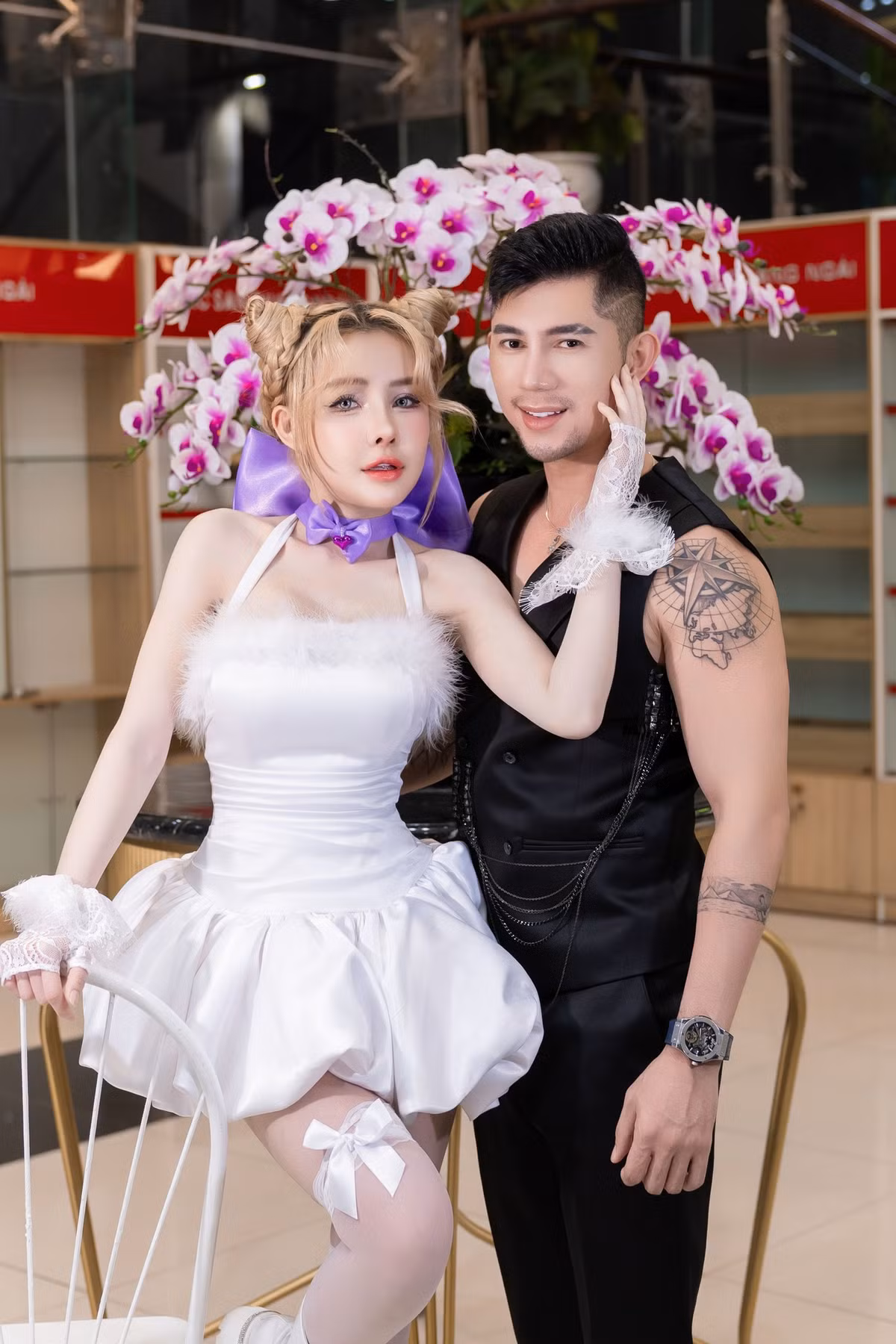 Dù được nhận xét là sở hữu nhan sắc xinh đẹp, tuy nhiên gần đây cô nàng vẫn quyết định tiếp tục trùng tu. (Ảnh: FB Ngân 98)