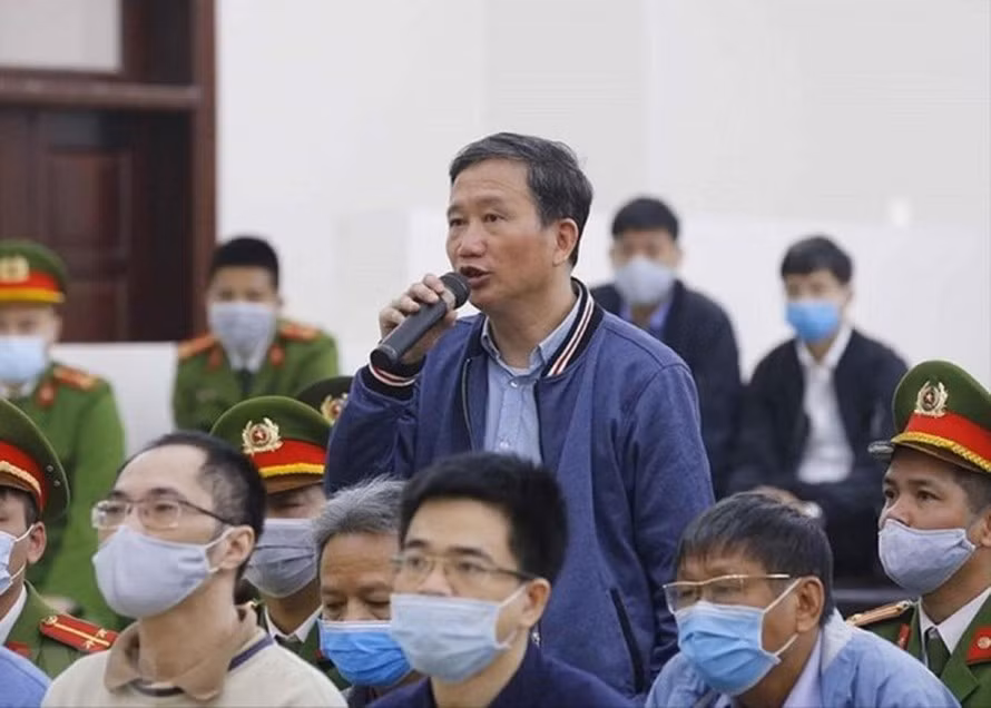  Thu hồi được 31 tỷ đồng của Trịnh Xuân Thanh: Tháng 4/2021, đại diện Cục Thi hành án dân sự cho biết, Trịnh Xuân Thanh – nguyên Chủ tịch Tổng Cty Xây lắp Dầu khí bị yêu cầu nộp 122 tỷ đồng khắc phục hậu quả trong những vụ án đã có hiệu lực pháp luật. Tuy nhiên, đến nay phía thi hành án mới thu hồi được 31 tỷ đồng. Ngoài ra, trong vụ án tại Ethanol Phú Thọ, ông Thanh tiếp tục bị tòa sơ thẩm yêu cầu bồi thường 143 tỷ đồng.