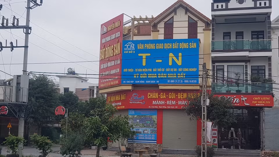 Nhieu van phong BDS trai phep o Hai Duong: Xu nghiem de… dep “loan”-Hinh-7