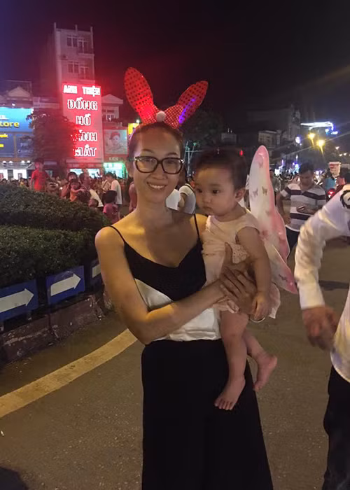 Nhoc ti nha sao Viet hao huc don Tet trung thu-Hinh-3
