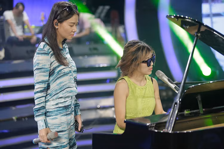 Sau bản hit “Đừng yêu”, sáng tác mới này hy vọng sẽ được đông đảo khán giả đón nhận và yêu mến. 