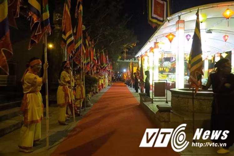 Do công tác chuẩn bị và phương án đảm bảo an ninh trật tự khá chu đáo nên không xảy ra tình trạng người dân chen lấn, xô đẩy. 