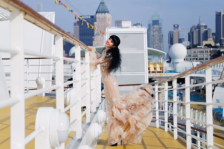 Với ý tưởng táo bạo, chương trình J Autumn Fashion Show 2016 sẽ tiếp tục khẳng định vị trí số một của Jessica Minh Anh với tư cách là nhà sản xuất thời trang độc đáo nhất của thế hệ mới. 