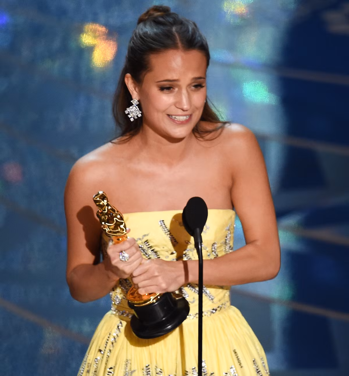 Oscar 2016 Alicia Vikander gianh giai Nu dien vien phu xuat sac