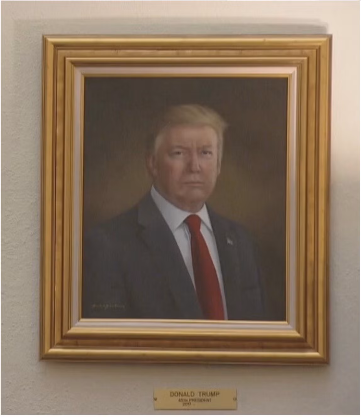 Tong thong Trump yeu cau bang Colorado go 
