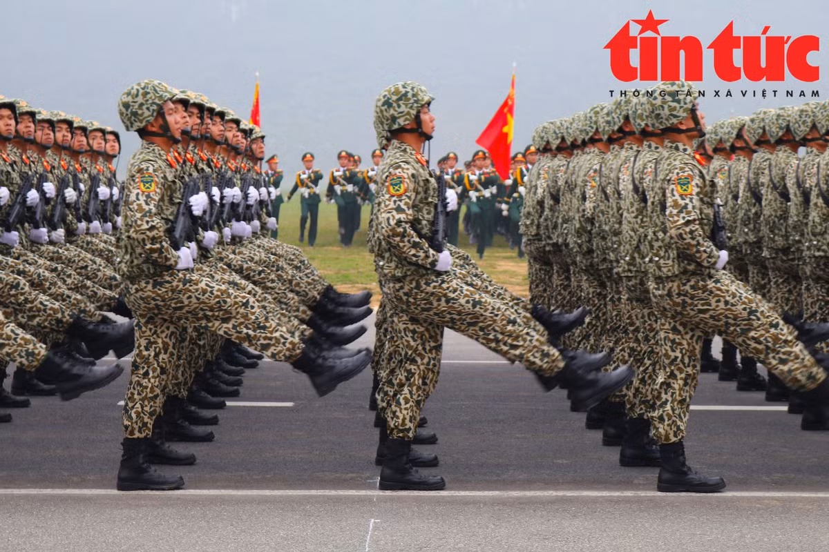 Dai tuong Phan Van Giang kiem tra hop luyen dieu binh, dieu hanh-Hinh-13