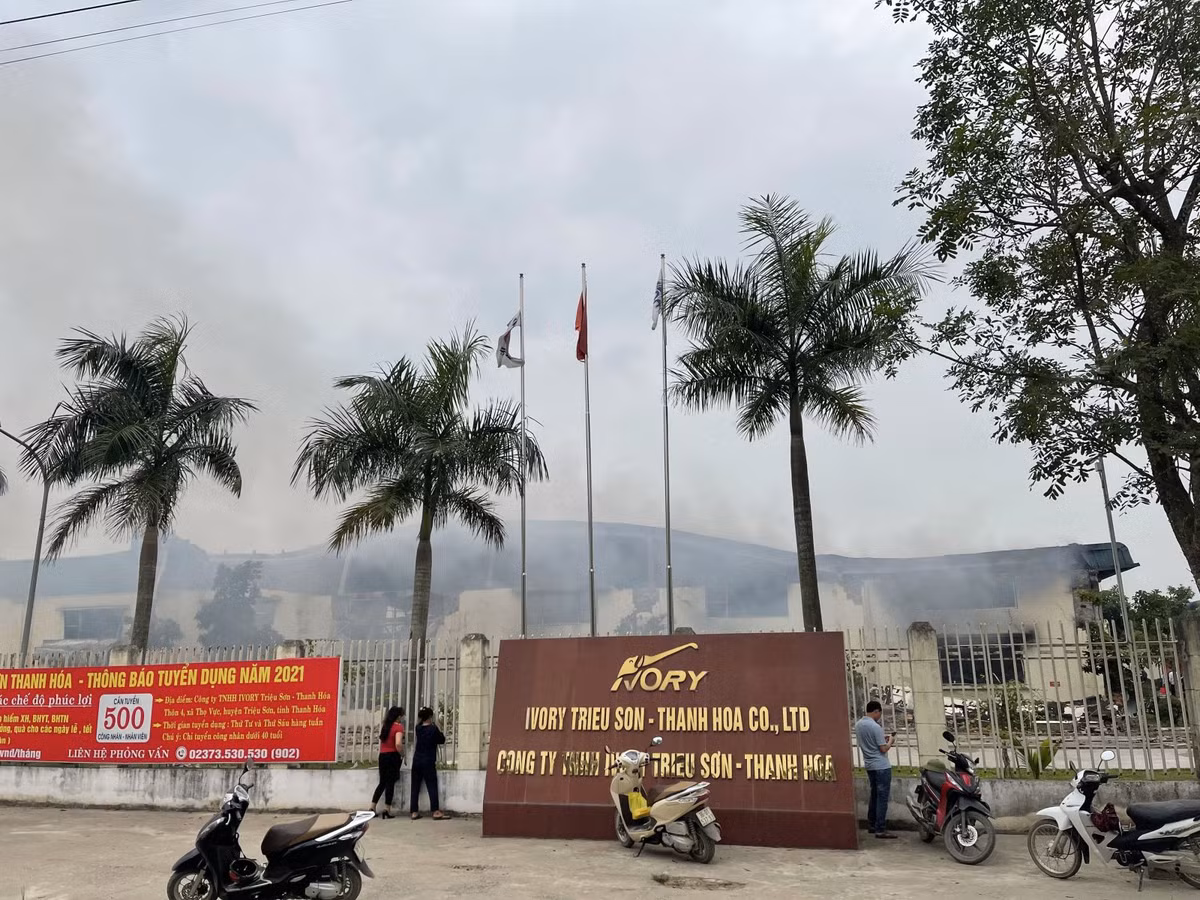 Chay lon tai Cong ty IVORY Thanh Hoa: Hon 400 canh sat tham gia dap lua