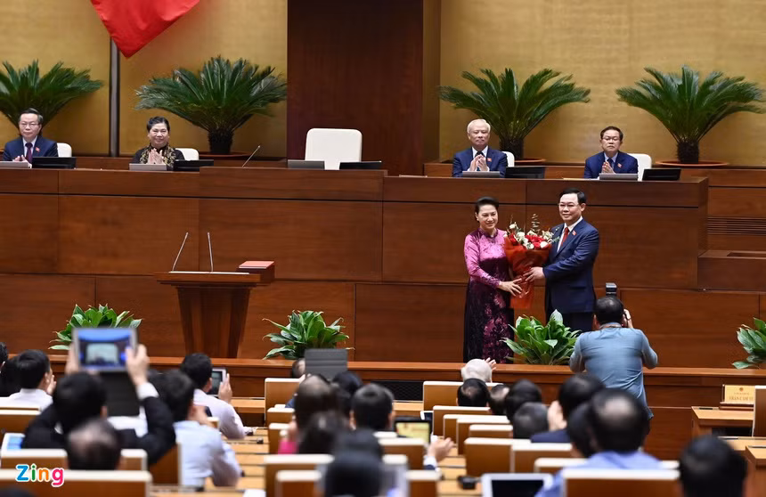 [e-Magazine] Chan dung tan Chu tich Quoc hoi Vuong Dinh Hue-Hinh-3