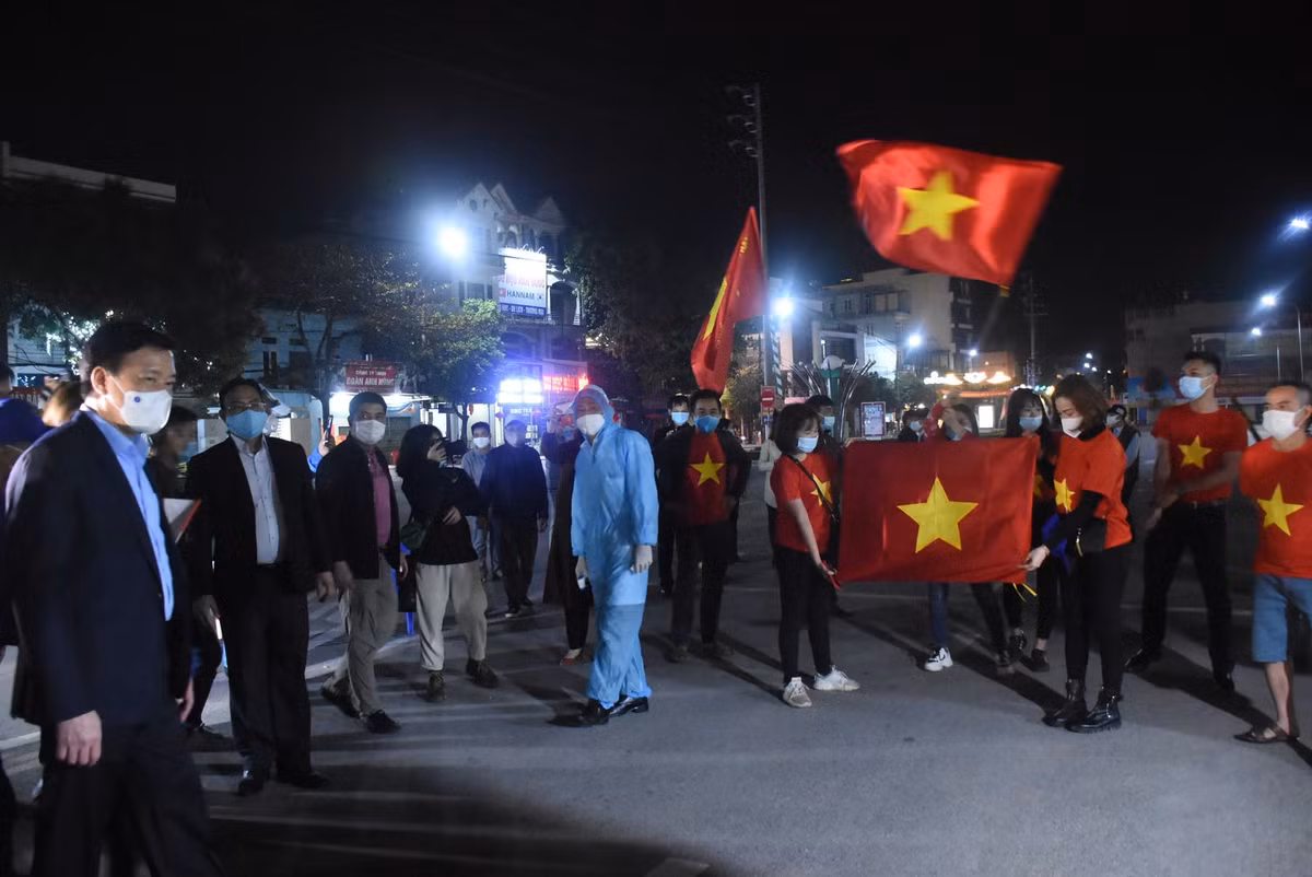 Sau 34 ngày đêm chiến đấu với dịch bệnh, cả hệ thống chính trị và toàn dân thành phố Chí Linh đã được tận hưởng niềm vui chiến thắng.