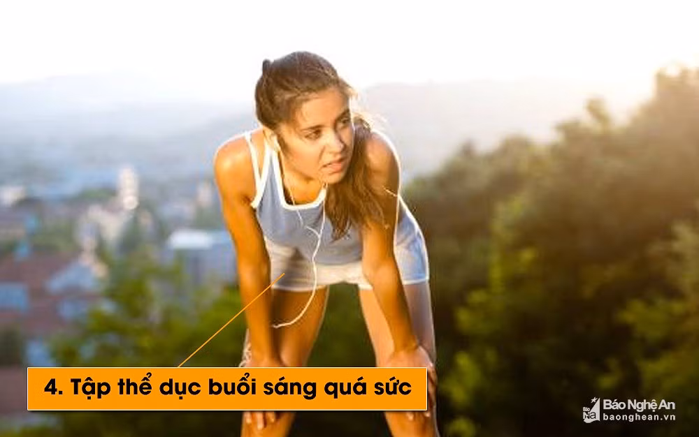 7 thói quen sau khi thức dậy có thể khiến bạn tổn thọ - Hình 4 7 thoi quen sau khi thuc day co the khien ban ton tho-Hinh-4