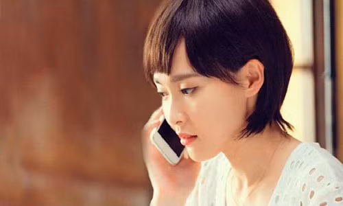 Xin lỗi anh, đàn ông tán tỉnh em không thiếu Xin loi anh, dan ong tan tinh em khong thieu